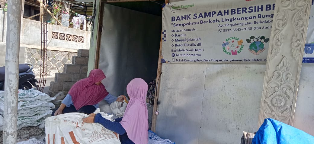 Ubah Sampah Jadi Pendapatan, Bank Sampah Bunda Sejati Tibayan Beri Manfaat Ekonomi dan Lingkungan
